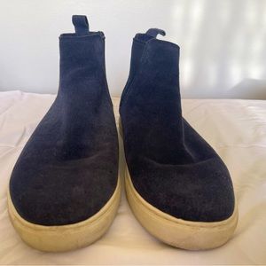 Size 10, Gordon Rush Blue suede mid ankle Chelsea sneaker style boot